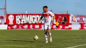 Paulinho na mira do Olympiakos para substituir o lesionado El Kaabi