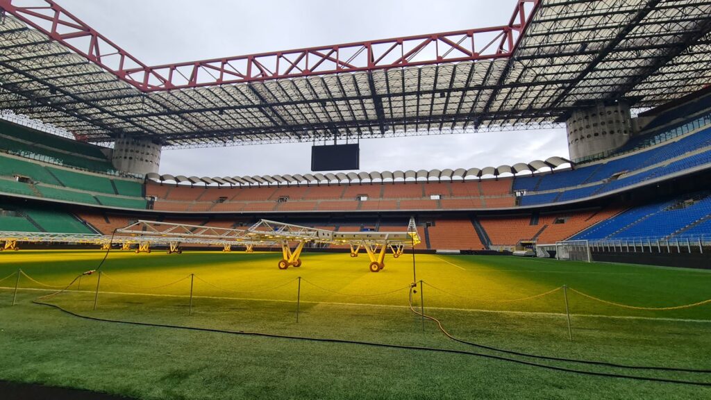 Amorim contesta expulsão no 3-0 sofrido pelo Milan