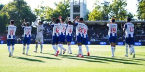 FC Porto — equipa saudação adeptos