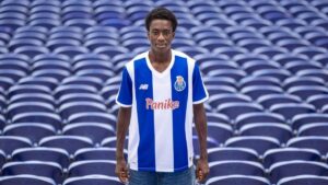 Gideon Otabil — apresentação Dragão