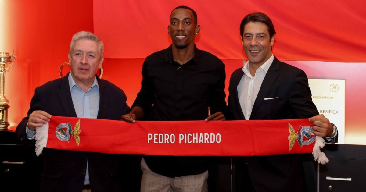 Benfica lucra €23,9M e Rui Costa assume exigência