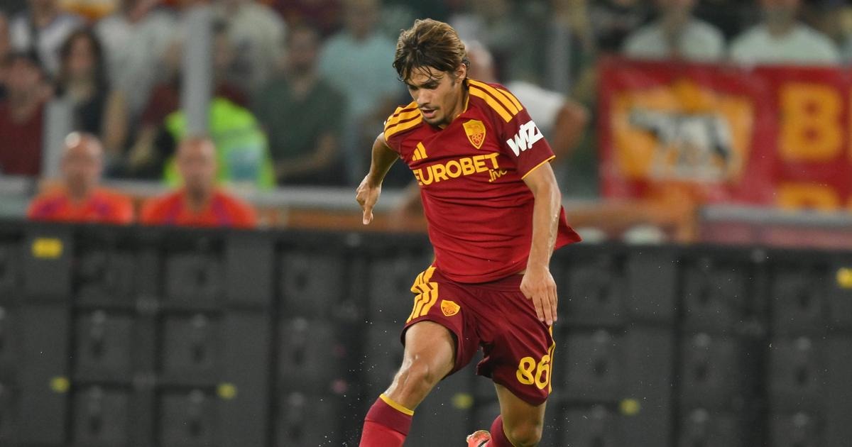 Rodrigo Mora estreia-se a marcar pela Roma na goleada frente ao Lecce